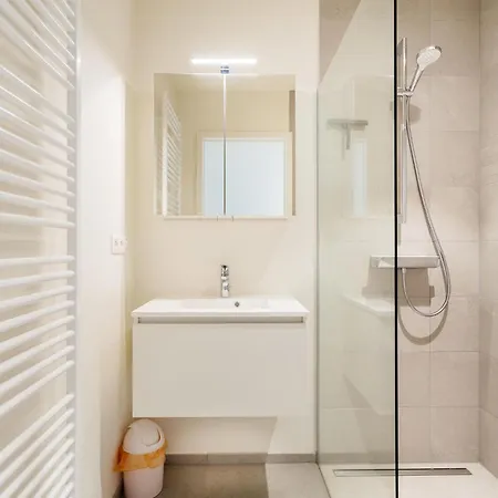 Winoc 402 With Sea View In