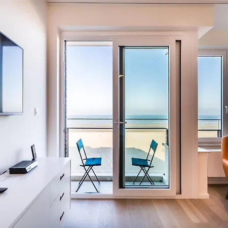 דירה Winoc 402 With Sea View In קוקסיידה